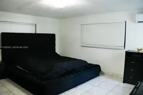 2955 NW 102nd Street Miami FL 33147