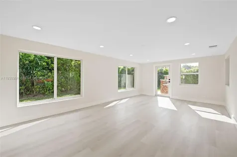 12030 SW 29th Terrace Miami FL 33175