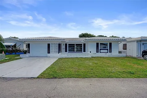 5810 NW 81st Avenue Tamarac FL 33321