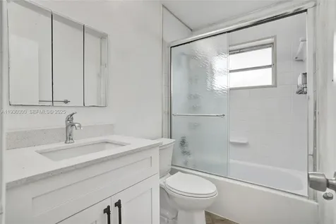 5810 NW 81st Avenue Tamarac FL 33321