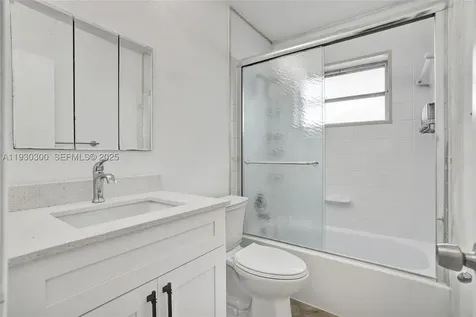 5810 NW 81st Avenue Tamarac FL 33321