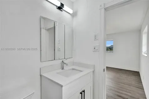 5810 NW 81st Avenue Tamarac FL 33321