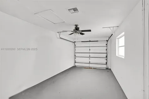 5810 NW 81st Avenue Tamarac FL 33321