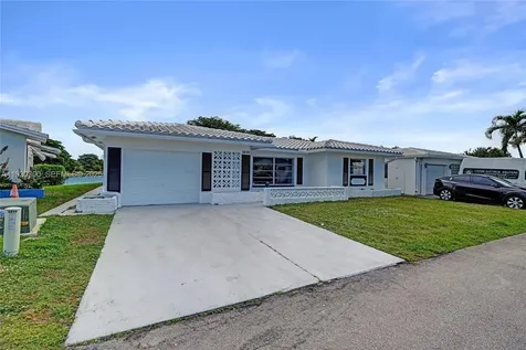 5810 NW 81st Avenue Tamarac FL 33321