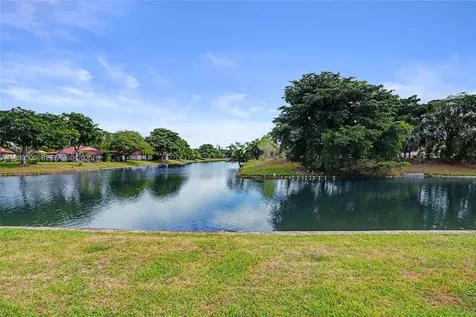 5810 NW 81st Avenue Tamarac FL 33321