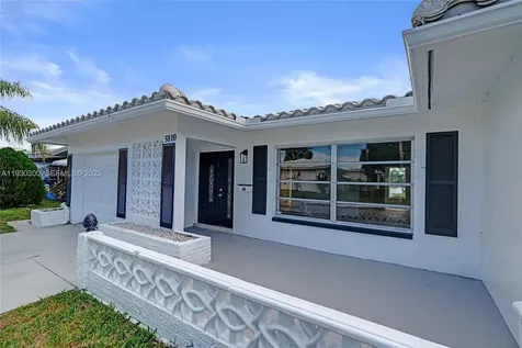 5810 NW 81st Avenue Tamarac FL 33321
