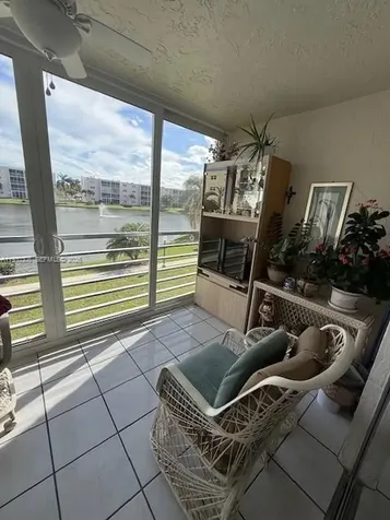 324 SE 10th Street Dania Beach FL 33004
