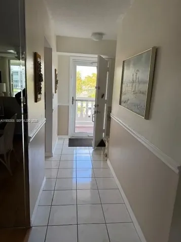 324 SE 10th Street Dania Beach FL 33004