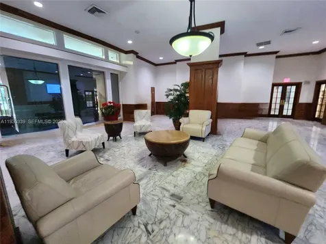 3505 S Ocean Drive Hollywood FL 33019