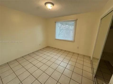 677 SW 9th Avenue Miami FL 33130