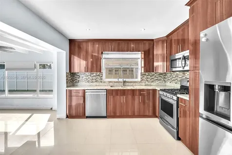 8300 NW 201st Street Hialeah FL 33015