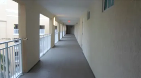 7275 SW 90th Way Miami FL 33156