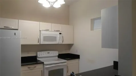 7275 SW 90th Way Miami FL 33156