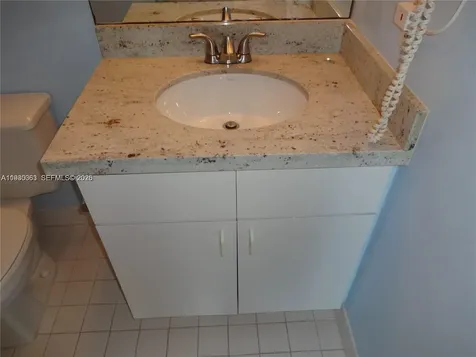 7832 Collins Avenue Miami Beach FL 33141