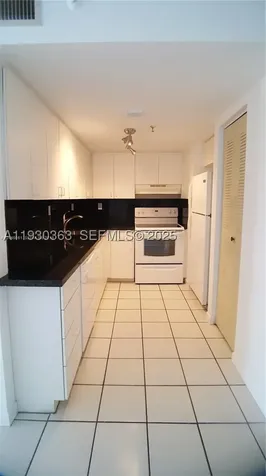 7832 Collins Avenue Miami Beach FL 33141