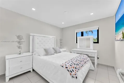 1417 SW 139 Avenue Miami FL 33184