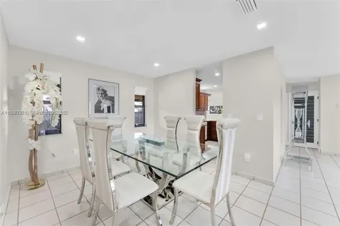 1417 SW 139 Avenue Miami FL 33184