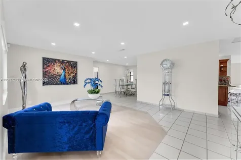 1417 SW 139 Avenue Miami FL 33184