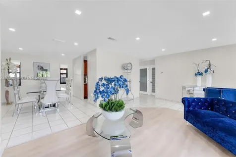 1417 SW 139 Avenue Miami FL 33184