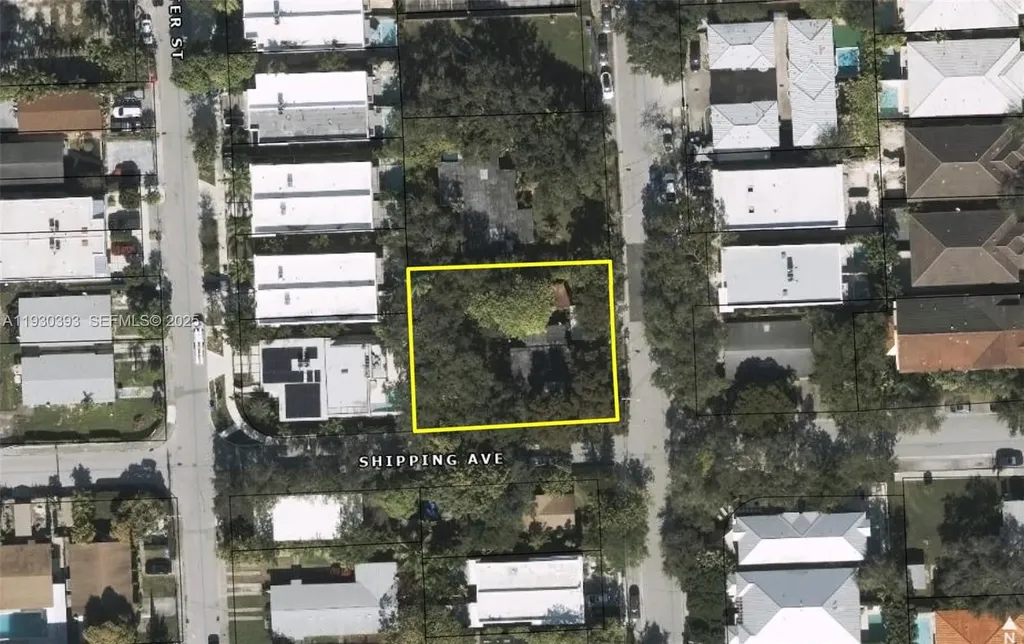 3090 Hibiscus Street Miami FL 33133
