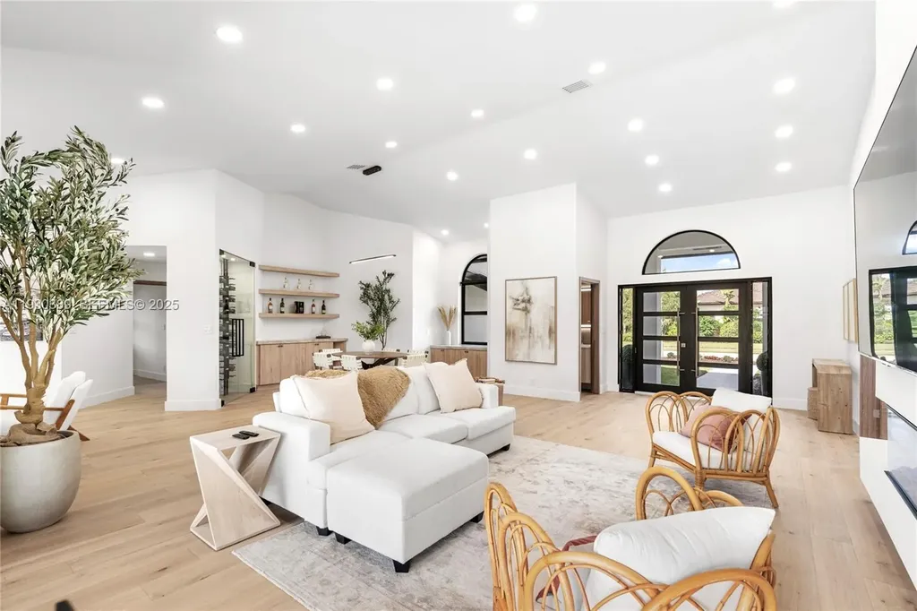 11127 Boca Woods Lane Boca Raton FL 33428