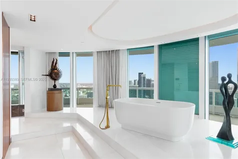 1643 Brickell Avenue Miami FL 33129