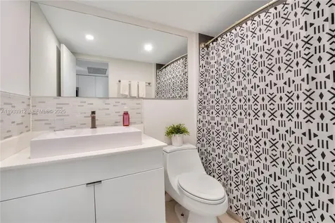 19201 Collins Avenue North Miami Beach FL 33160