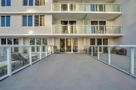 19201 Collins Avenue North Miami Beach FL 33160
