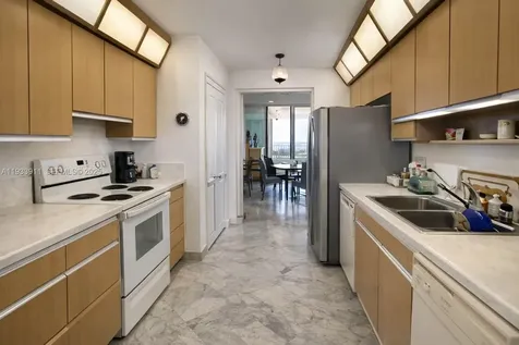 19355 Turnberry Way Aventura FL 33180