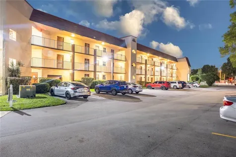 2811 N Pine Island Road Sunrise FL 33322