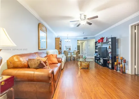 2811 N Pine Island Road Sunrise FL 33322
