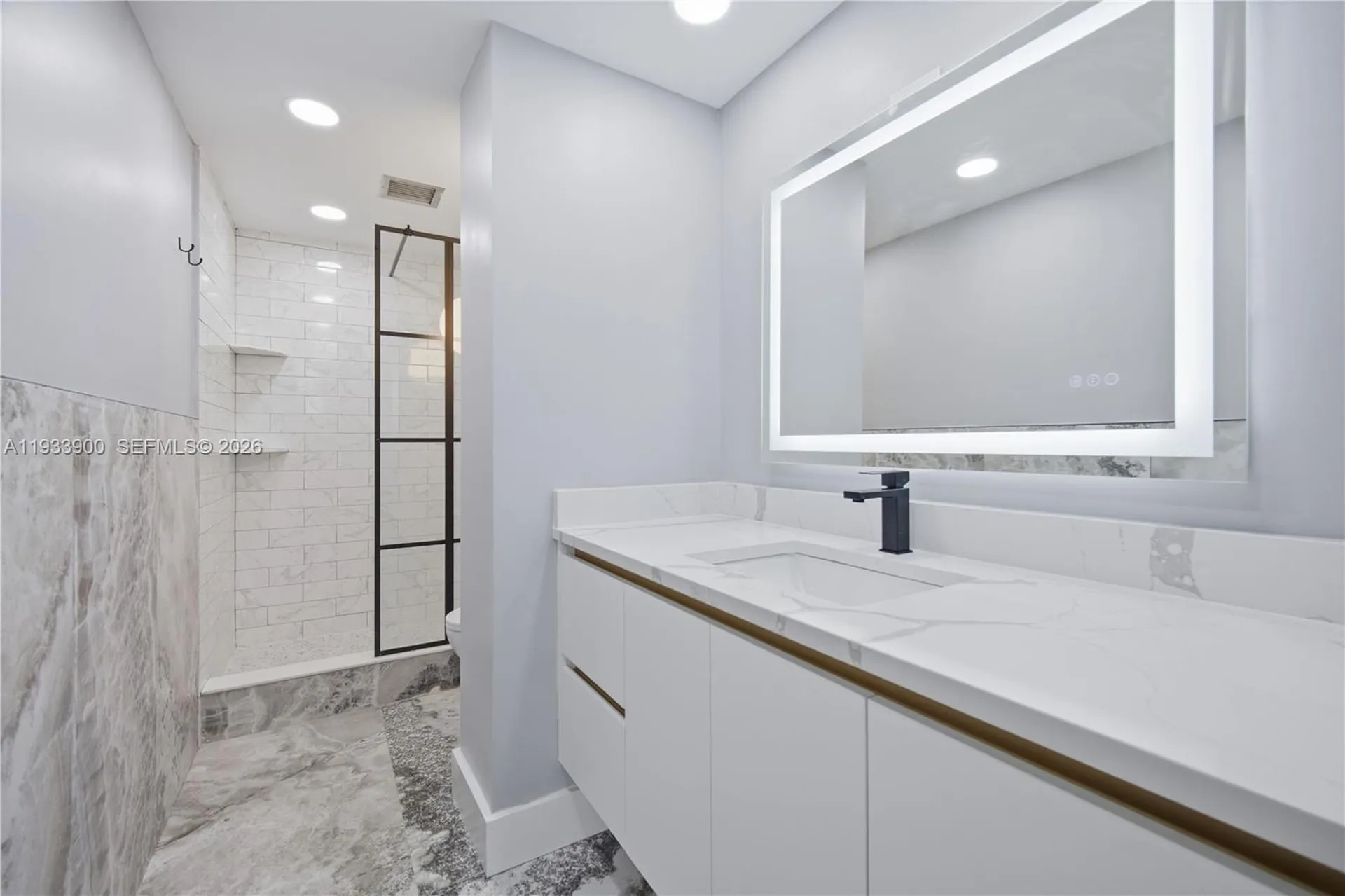 4200 Hillcrest Drive Hollywood FL 33021