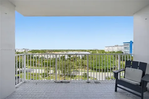 4200 Hillcrest Drive Hollywood FL 33021