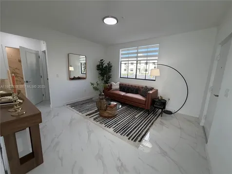 2308 E 4th Avenue Hialeah FL 33013