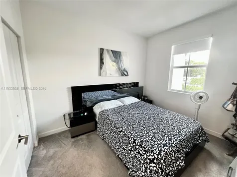 12713 NW 24th Avenue Miami FL 33167