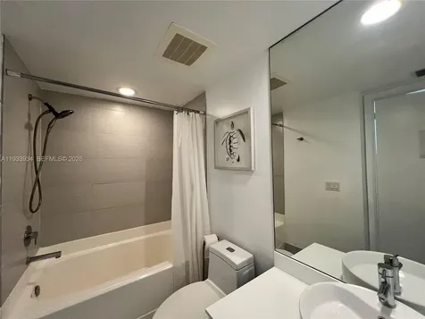 31 SE 6th Street Miami FL 33131