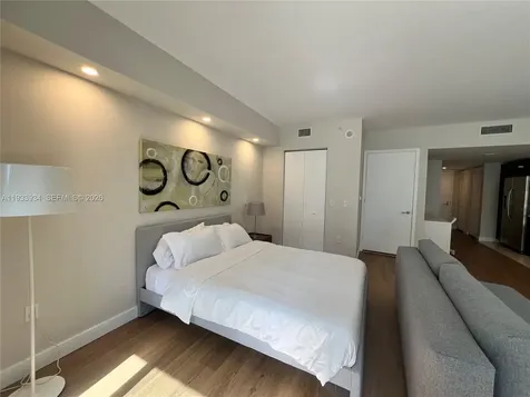 31 SE 6th Street Miami FL 33131