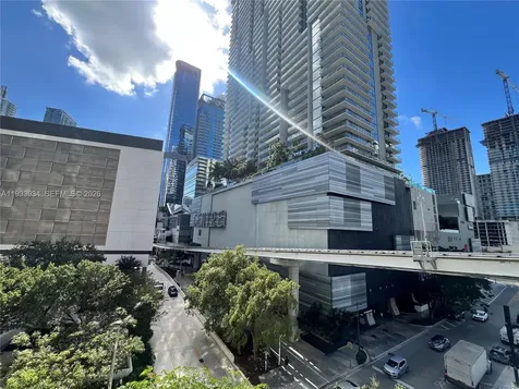 31 SE 6th Street Miami FL 33131