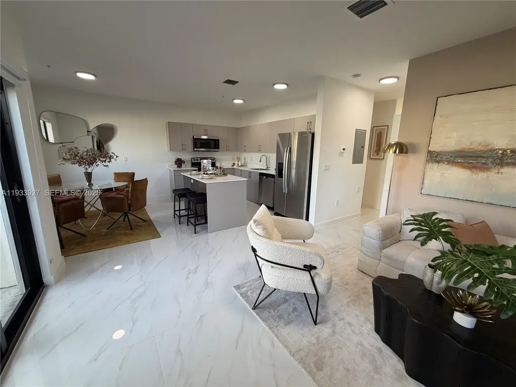 2308 E 4th Avenue Hialeah FL 33013