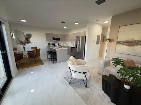 2308 E 4th Avenue Hialeah FL 33013