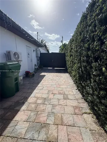 9300 SW 192nd Drive Cutler Bay FL 33157