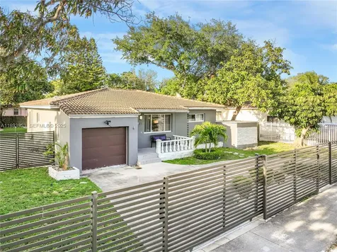 65 NW 116th Street Miami FL 33168