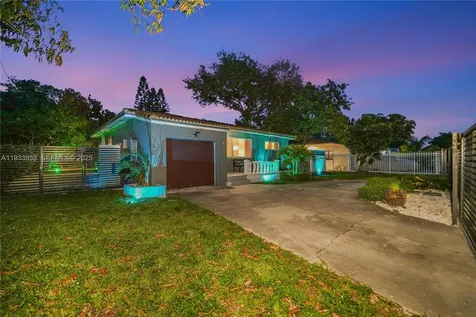 65 NW 116th Street Miami FL 33168