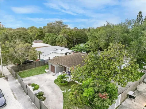 65 NW 116th Street Miami FL 33168
