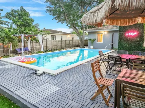 65 NW 116th Street Miami FL 33168