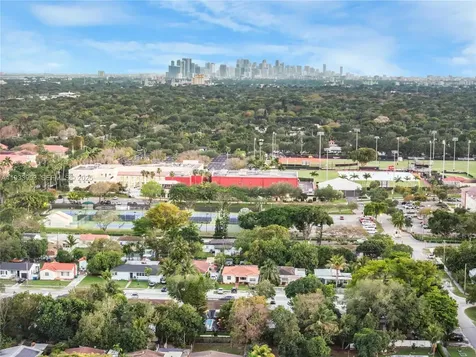 65 NW 116th Street Miami FL 33168