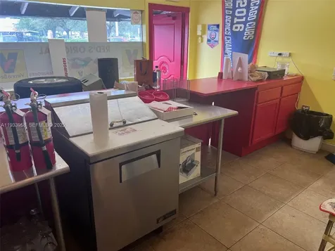 2610 N Dixie Highway Wilton Manors FL 33334