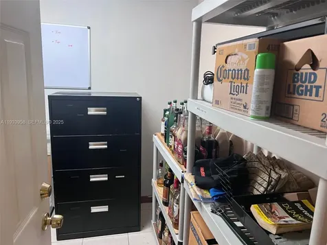 2610 N Dixie Highway Wilton Manors FL 33334