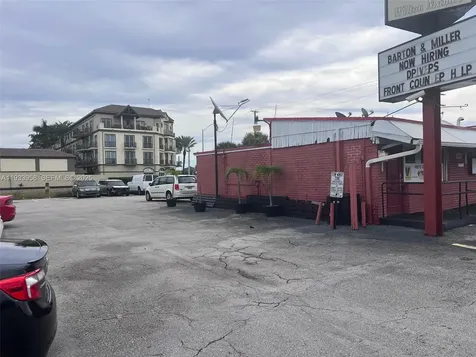 2610 N Dixie Highway Wilton Manors FL 33334