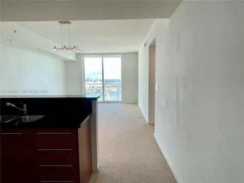 253 NE 2nd Street Miami FL 33132